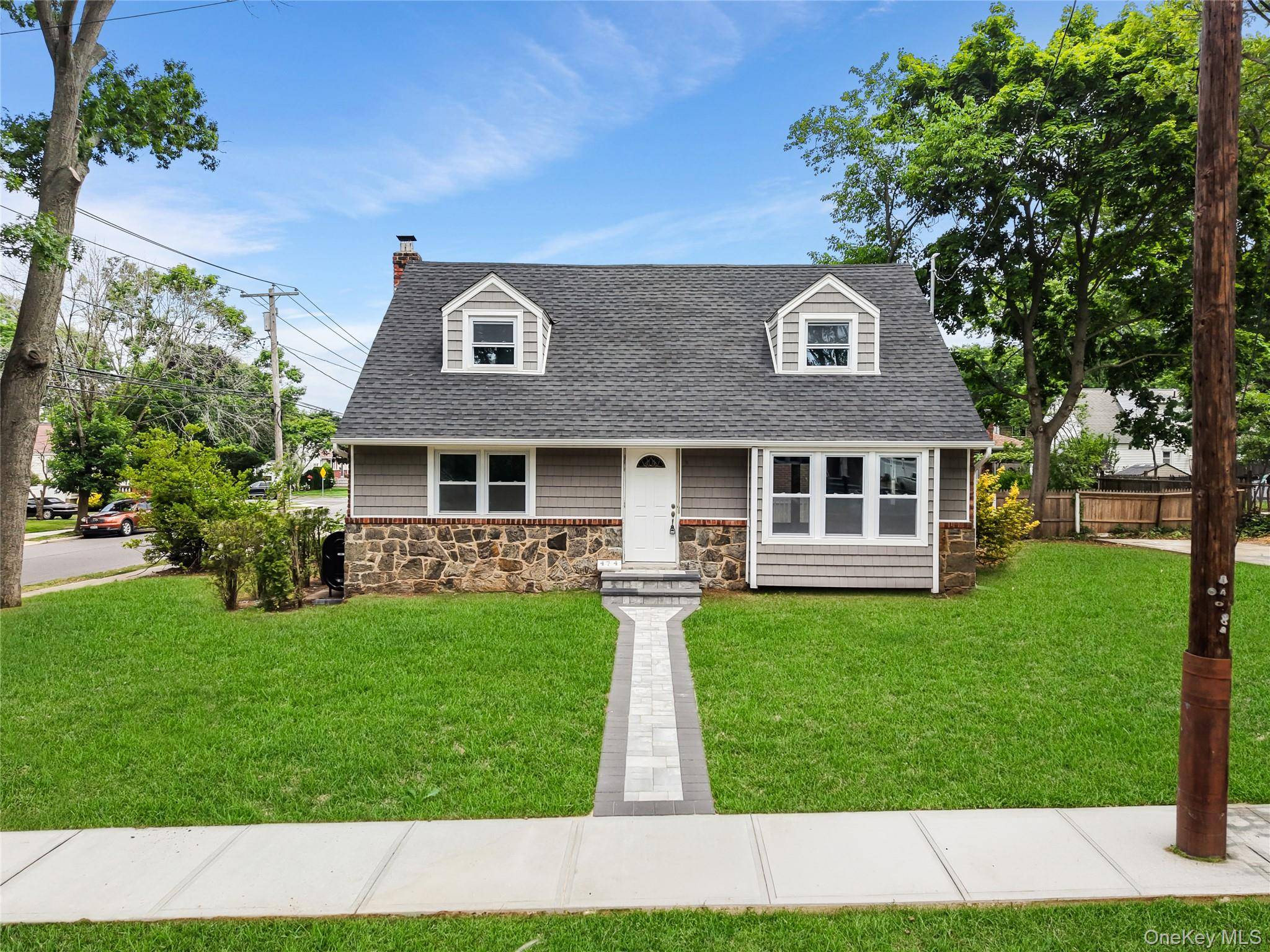 474 Roy ST, West Hempstead, NY 11552