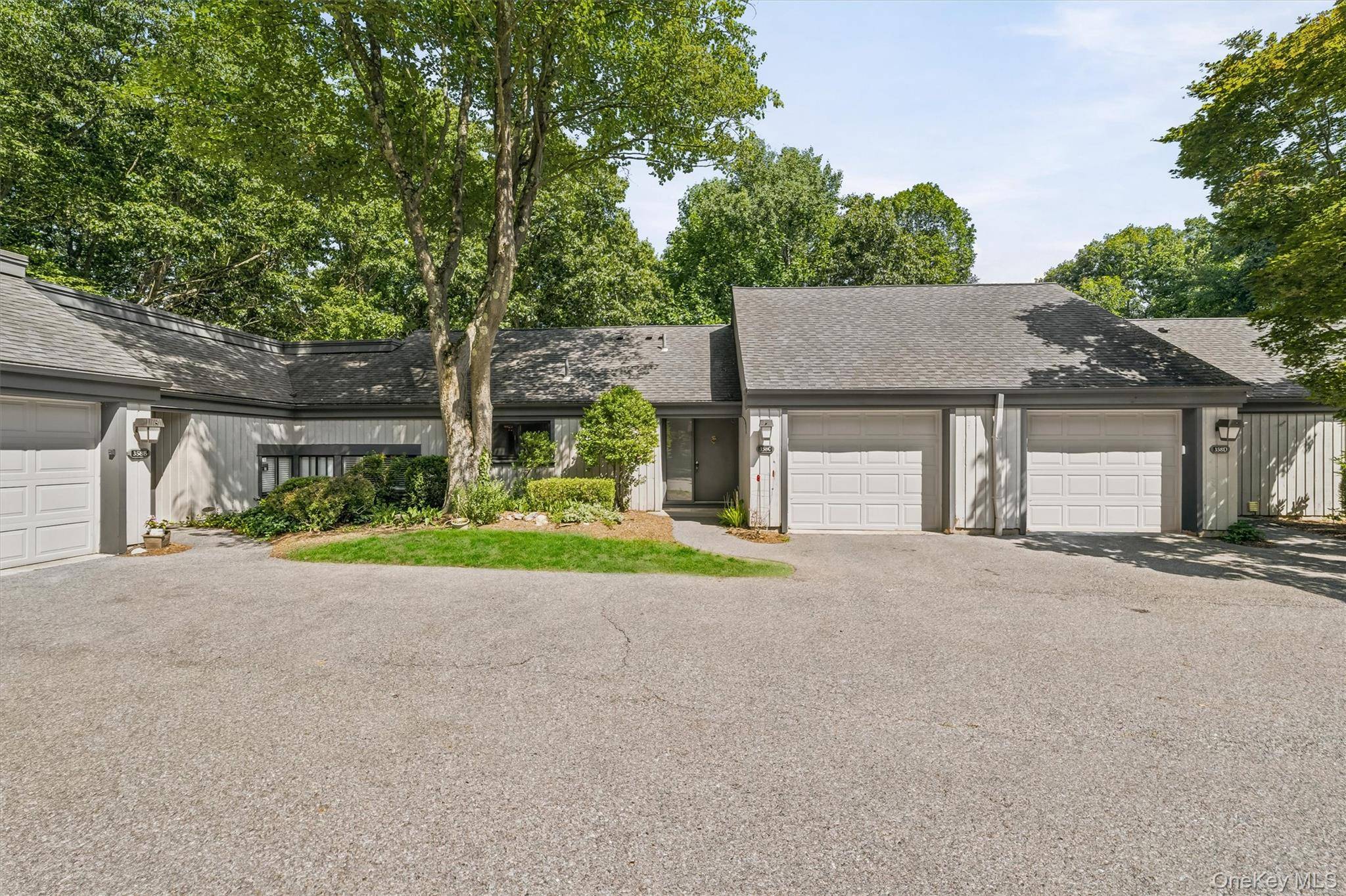 358 Heritage HLS #C, Somers, NY 10589
