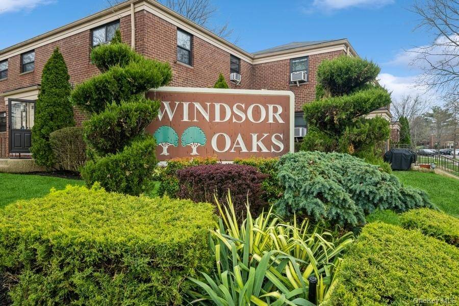 73-21 220th ST #139B2, Oakland Gardens, NY 11364