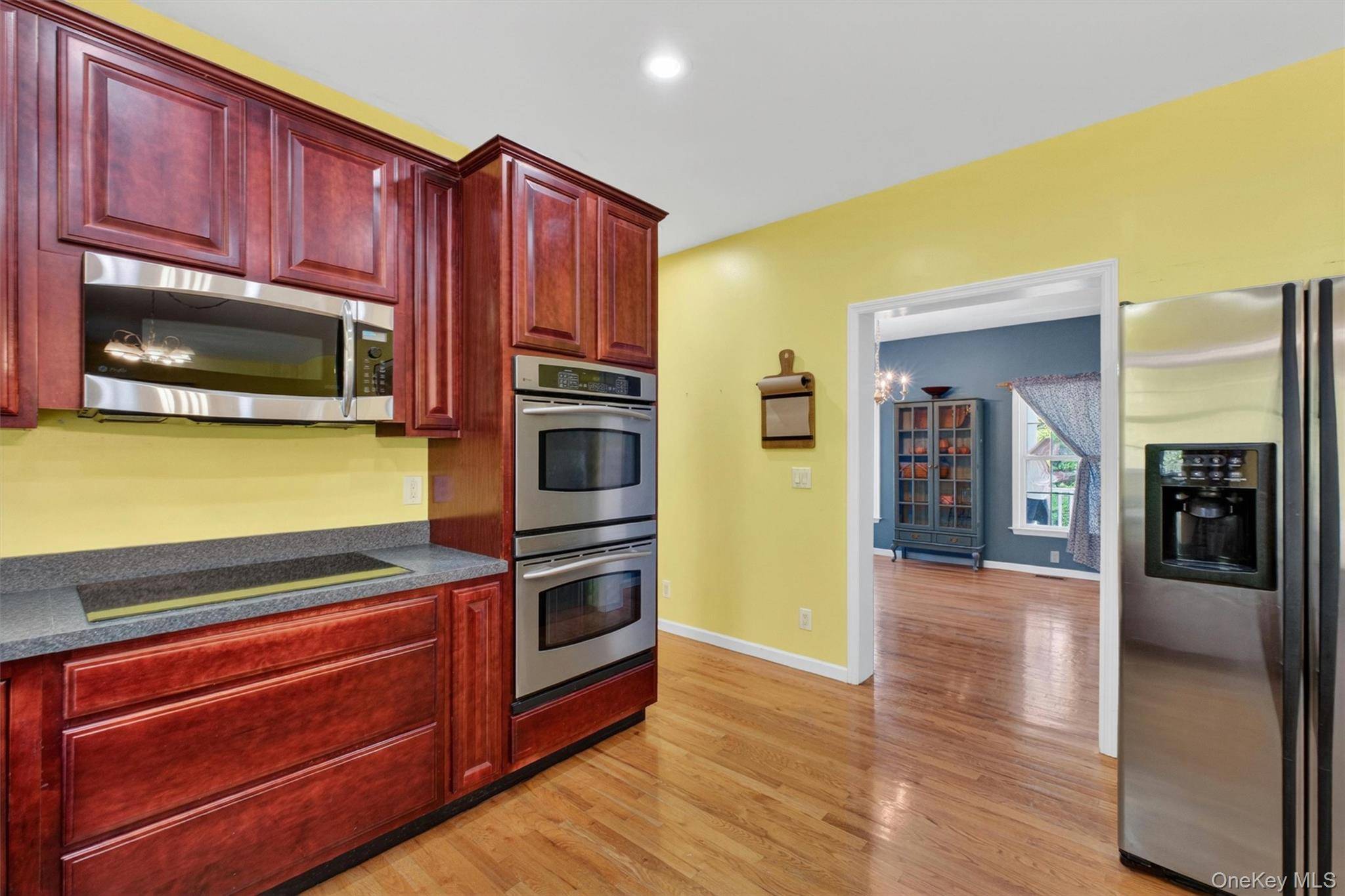 172 Westchester AVE, Buchanan, NY 10511