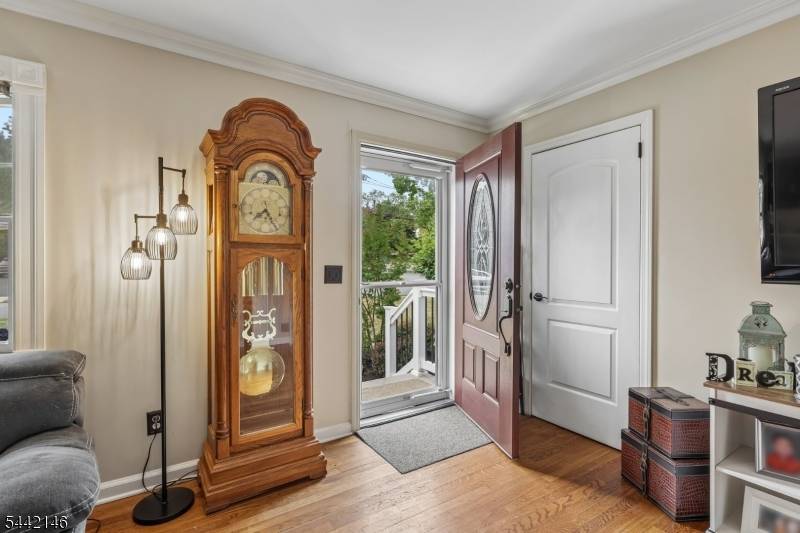 49 Pancake Hollow Dr, Wayne Twp., NJ 07470