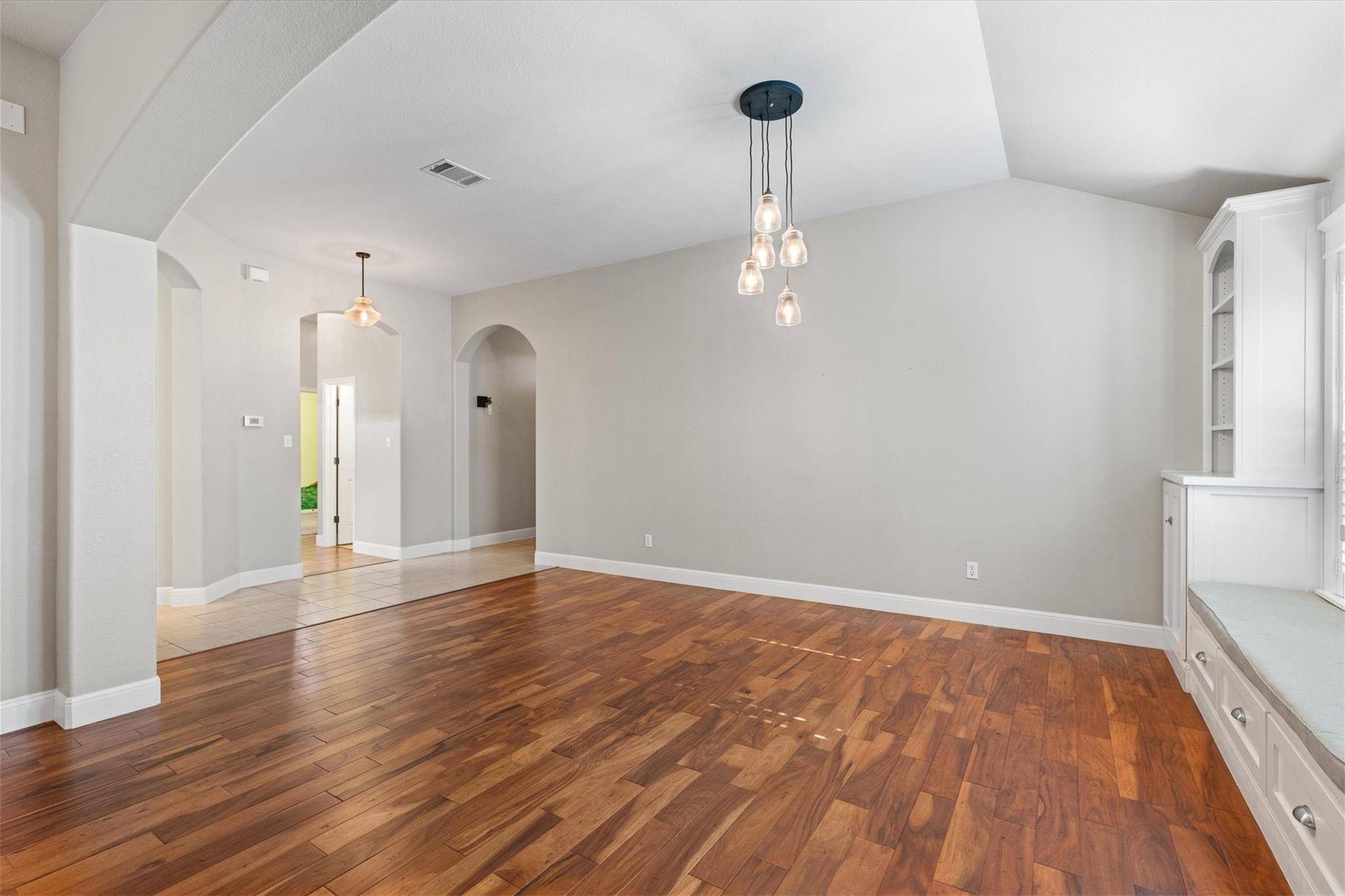 1108 Calistoga DR, Leander, TX 78641