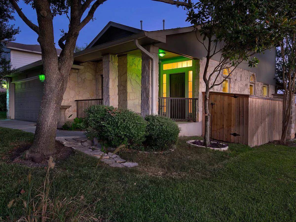 1109 Traci Michelle DR, Pflugerville, TX 78660