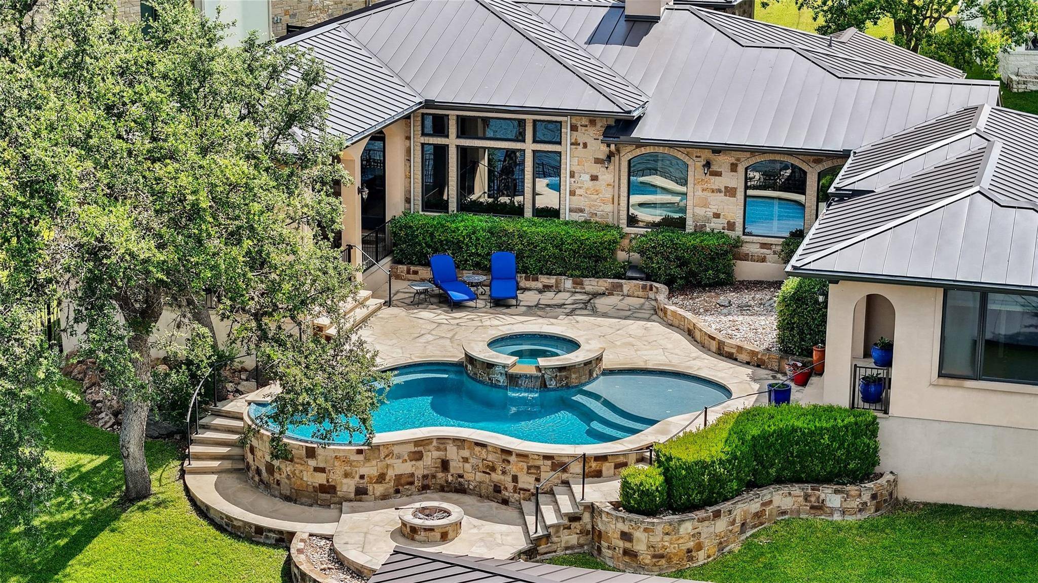 3612 Pack Saddle DR, Horseshoe Bay, TX 78657