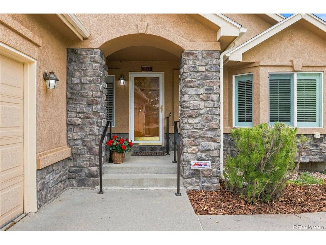 820 Fox Hollow, Golden, CO 80401