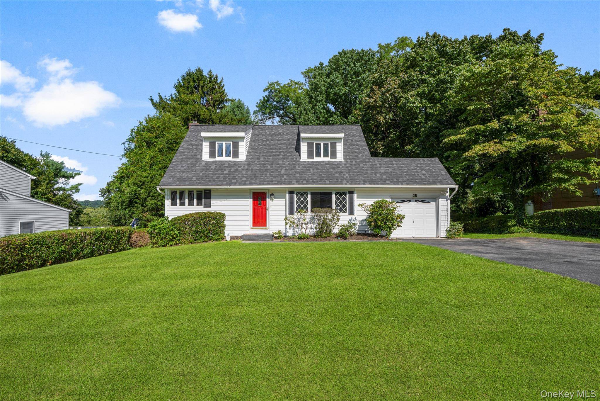 127 Rita DR, Cortlandt Manor, NY 10567