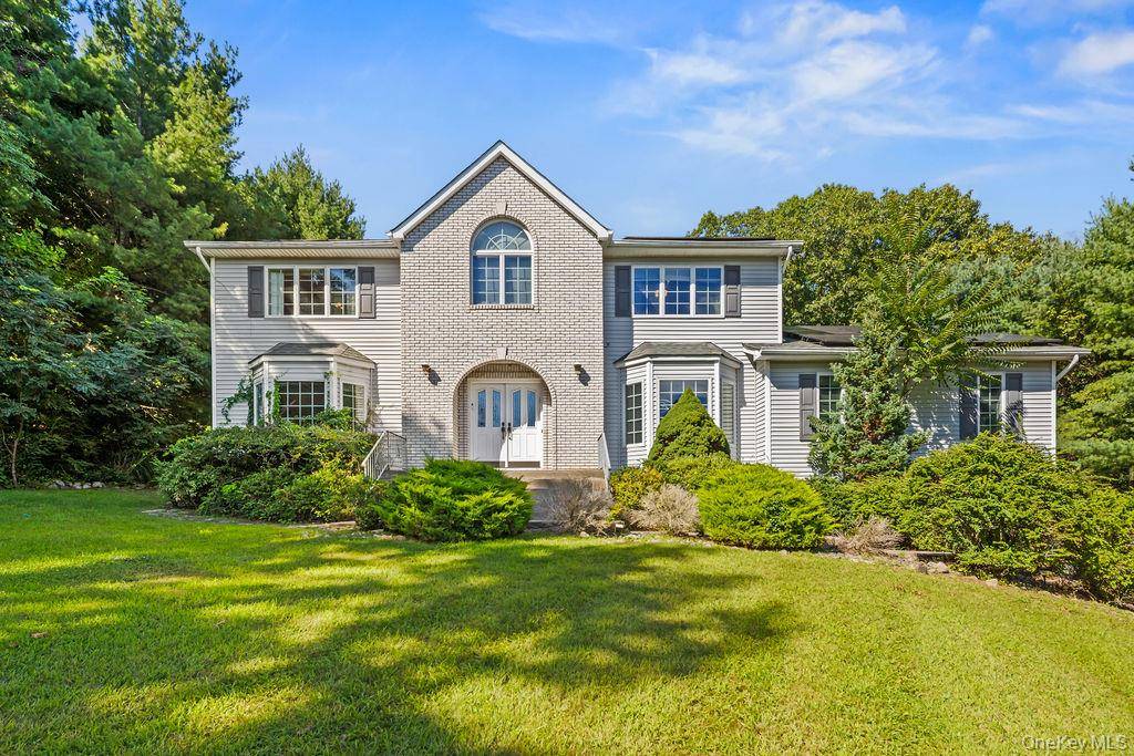 15 Parkside CT, Pomona, NY 10970