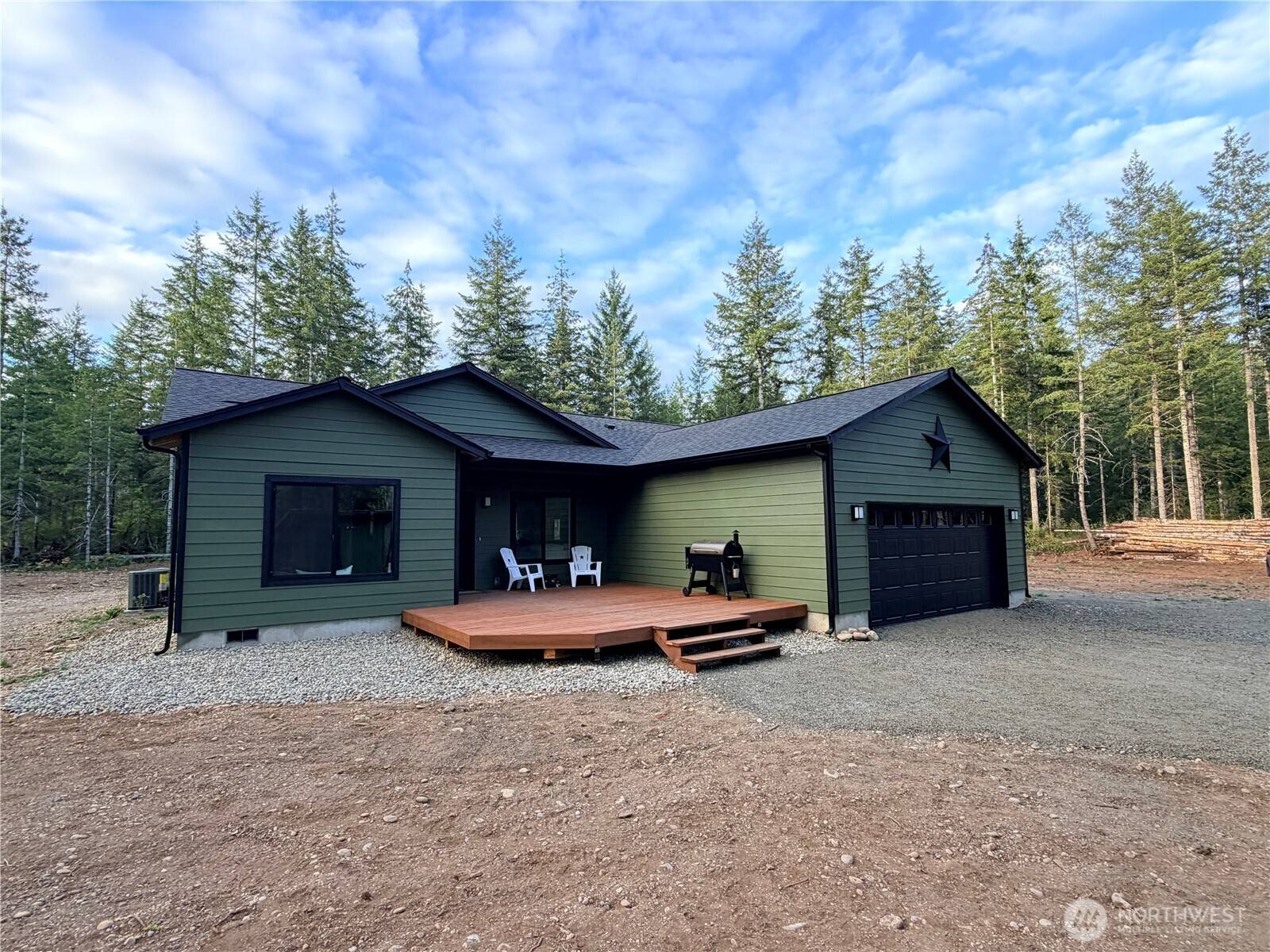 19 Raven LN, Elma, WA 98541