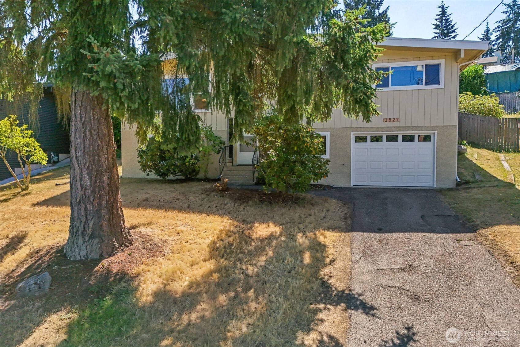 3527 S 262nd ST, Kent, WA 98032
