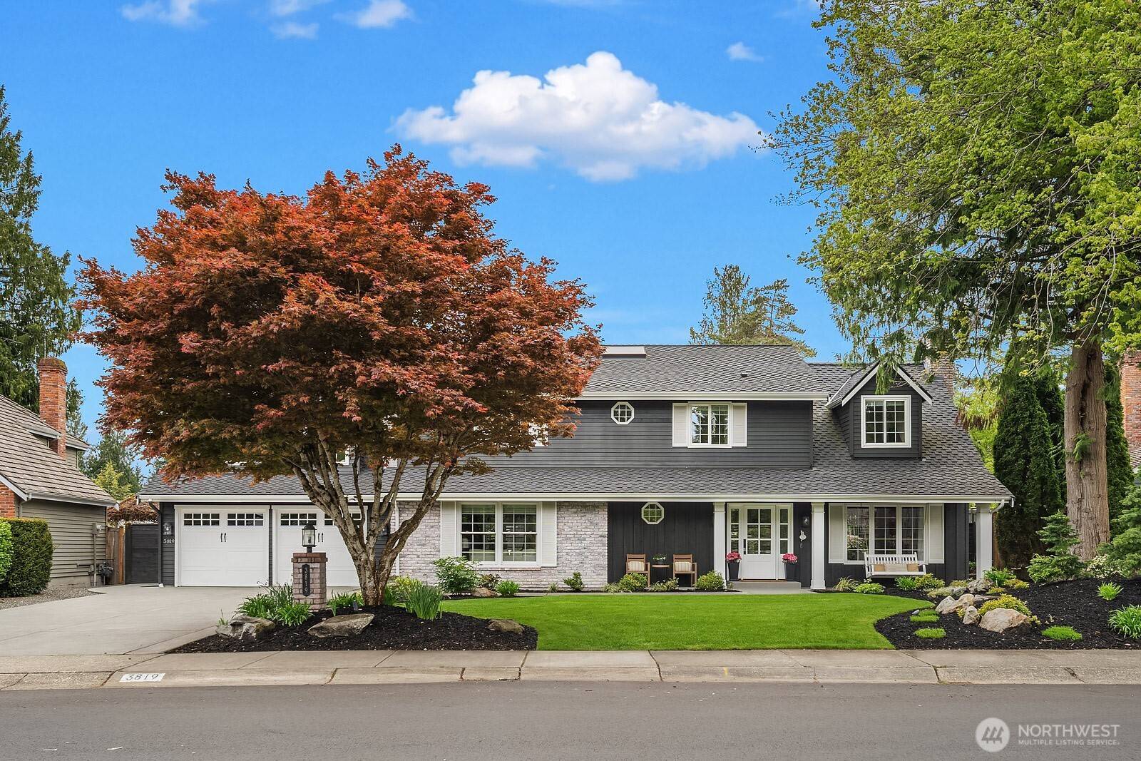 3819 204th AVE NE, Sammamish, WA 98074