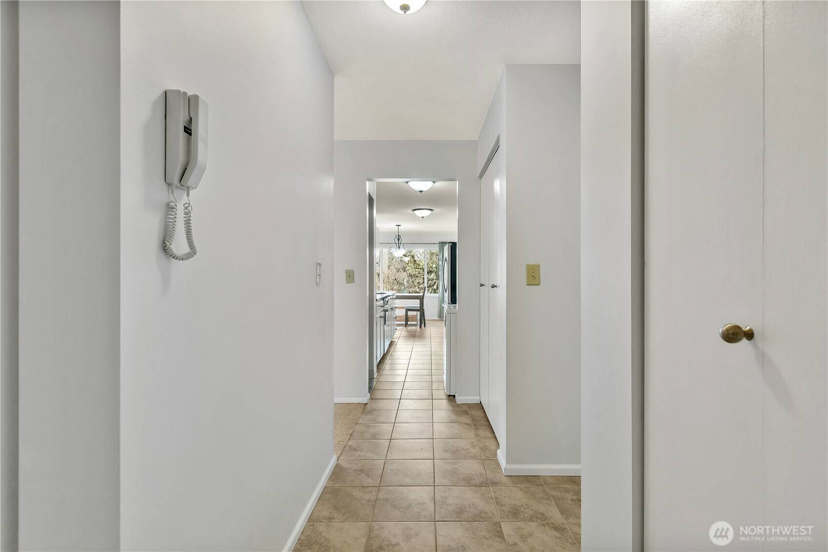 4545 Sand Point WAY NE #207, Seattle, WA 98105