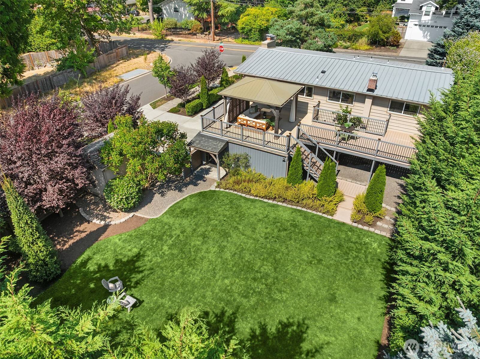 8003 NE 128th ST, Kirkland, WA 98034