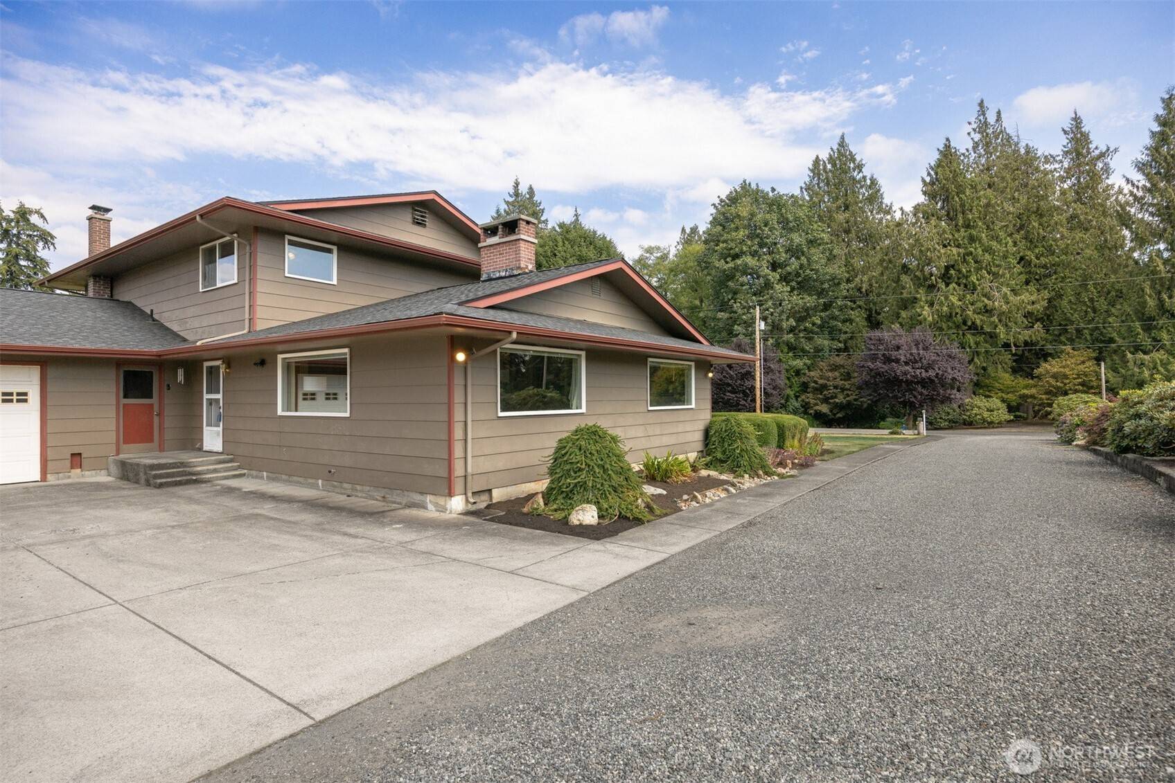 9471 Axlund RD, Lynden, WA 98264