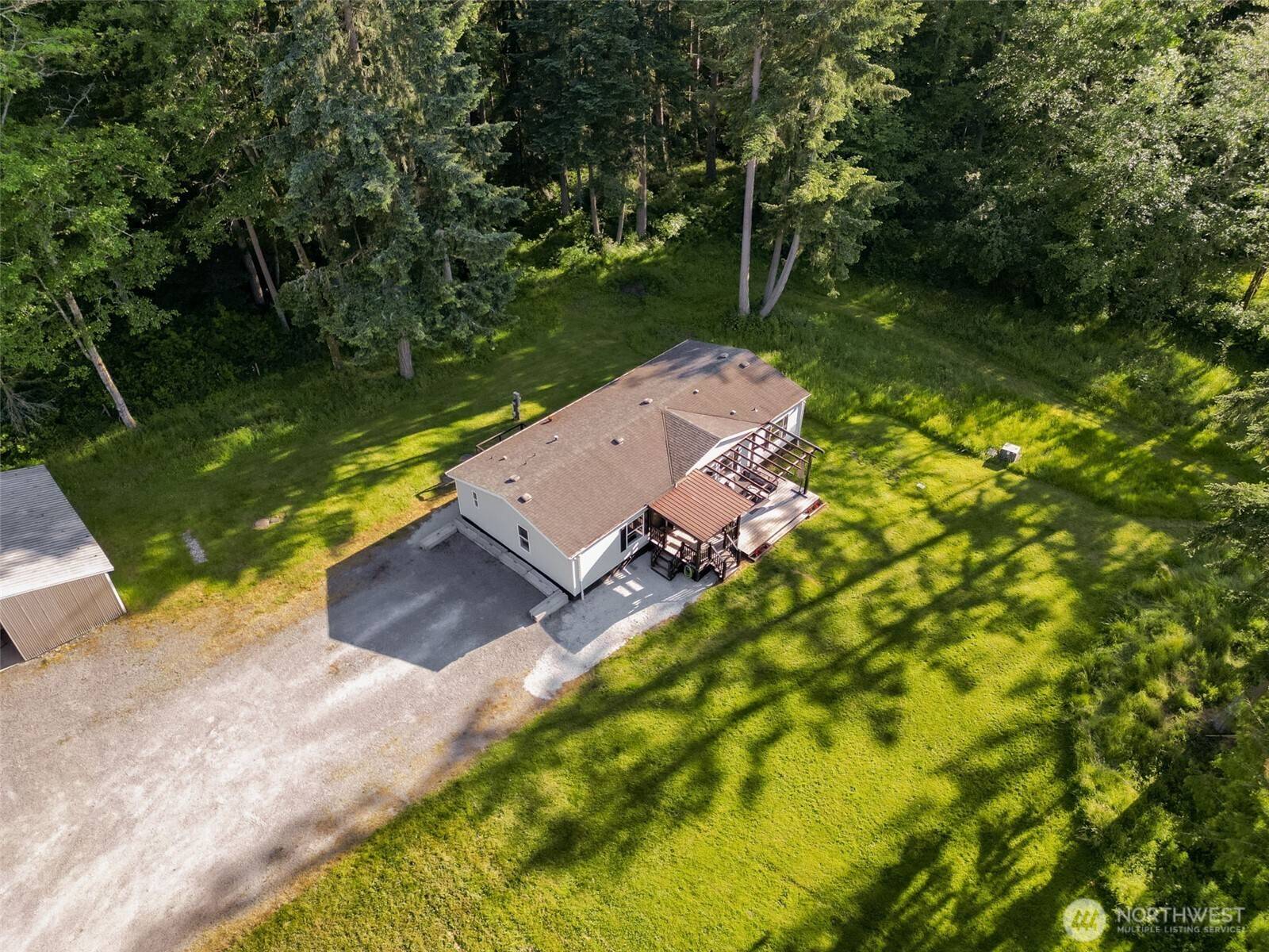 154 Lindsay RD, Camano Island, WA 98282
