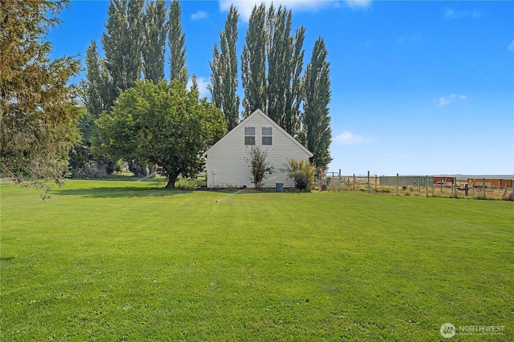10372 NE N.4, Moses Lake, WA 98837