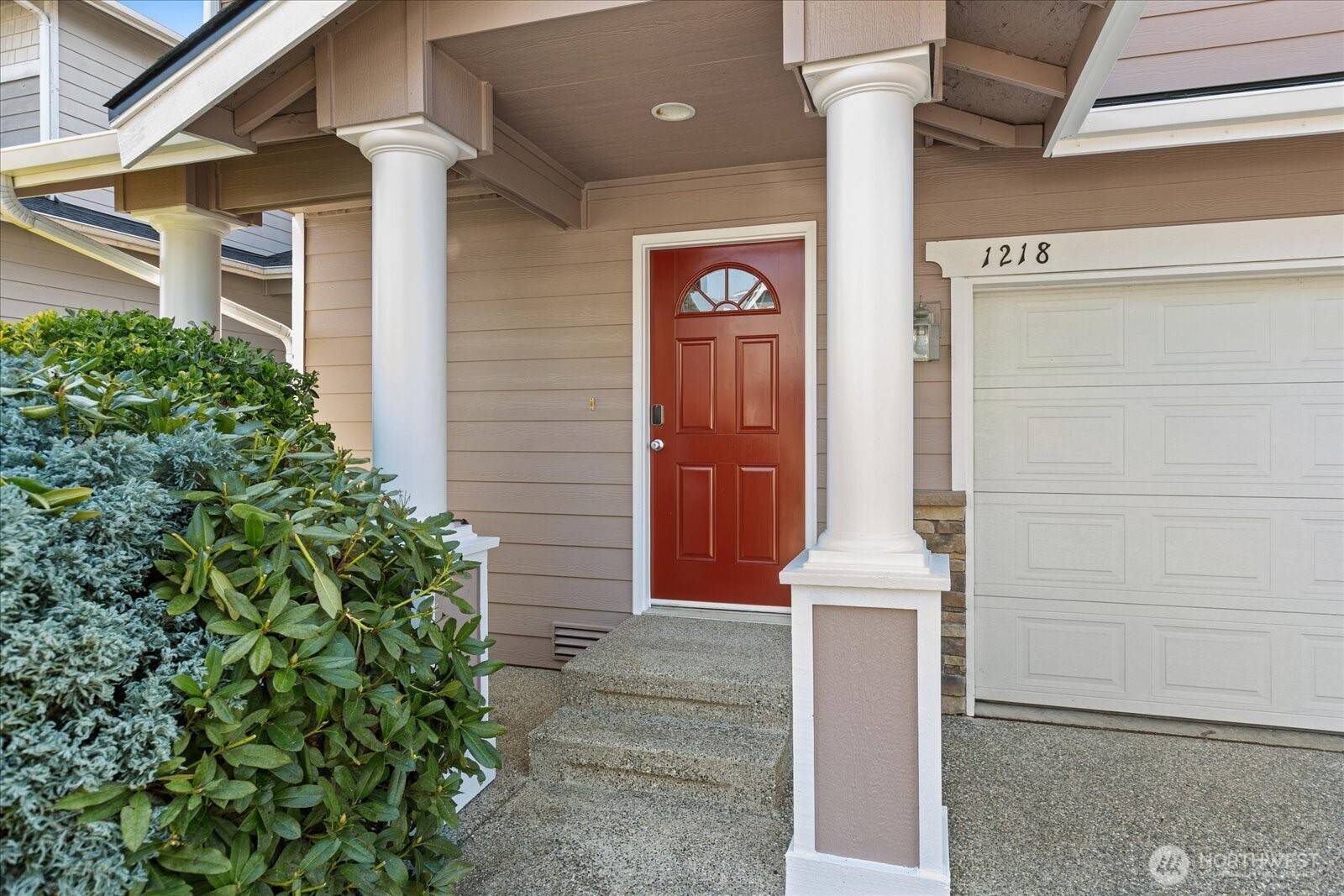 1218 125th PL SW, Everett, WA 98204