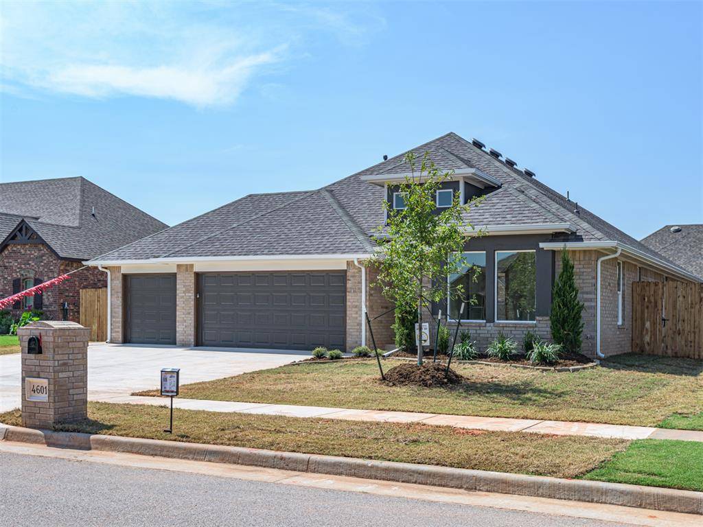 4601 Hidalgo AVE, Mustang, OK 73064