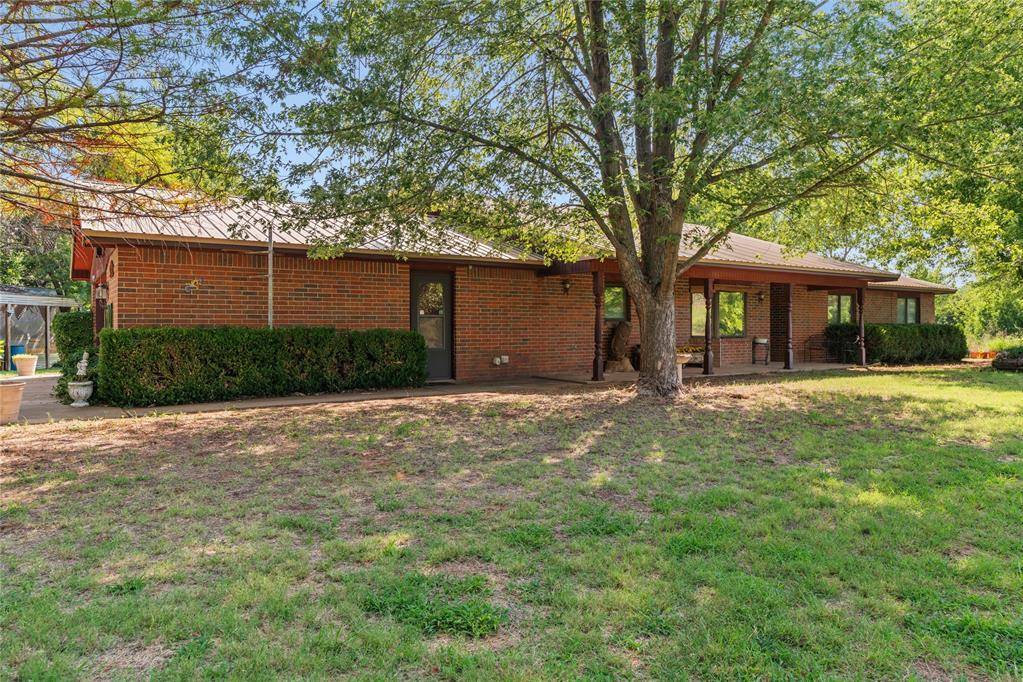 2025 Cherokee DR, Calumet, OK 73014