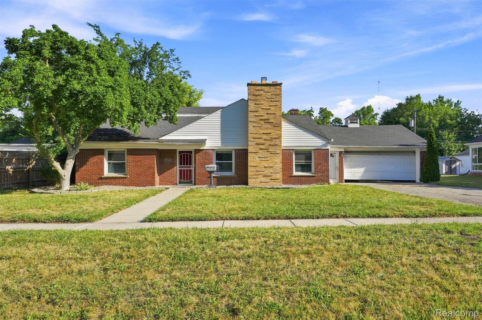 17620 Cornell RD, Southfield, MI 48075