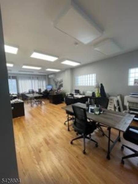 377 Bloomfield Ave, Newark City, NJ 07107