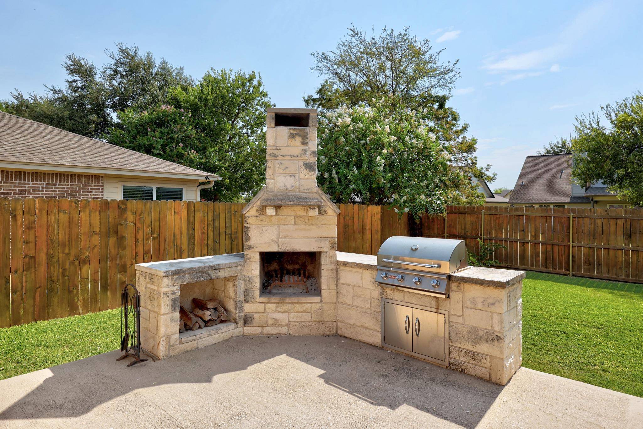 11 Burnham DR, Temple, TX 76502