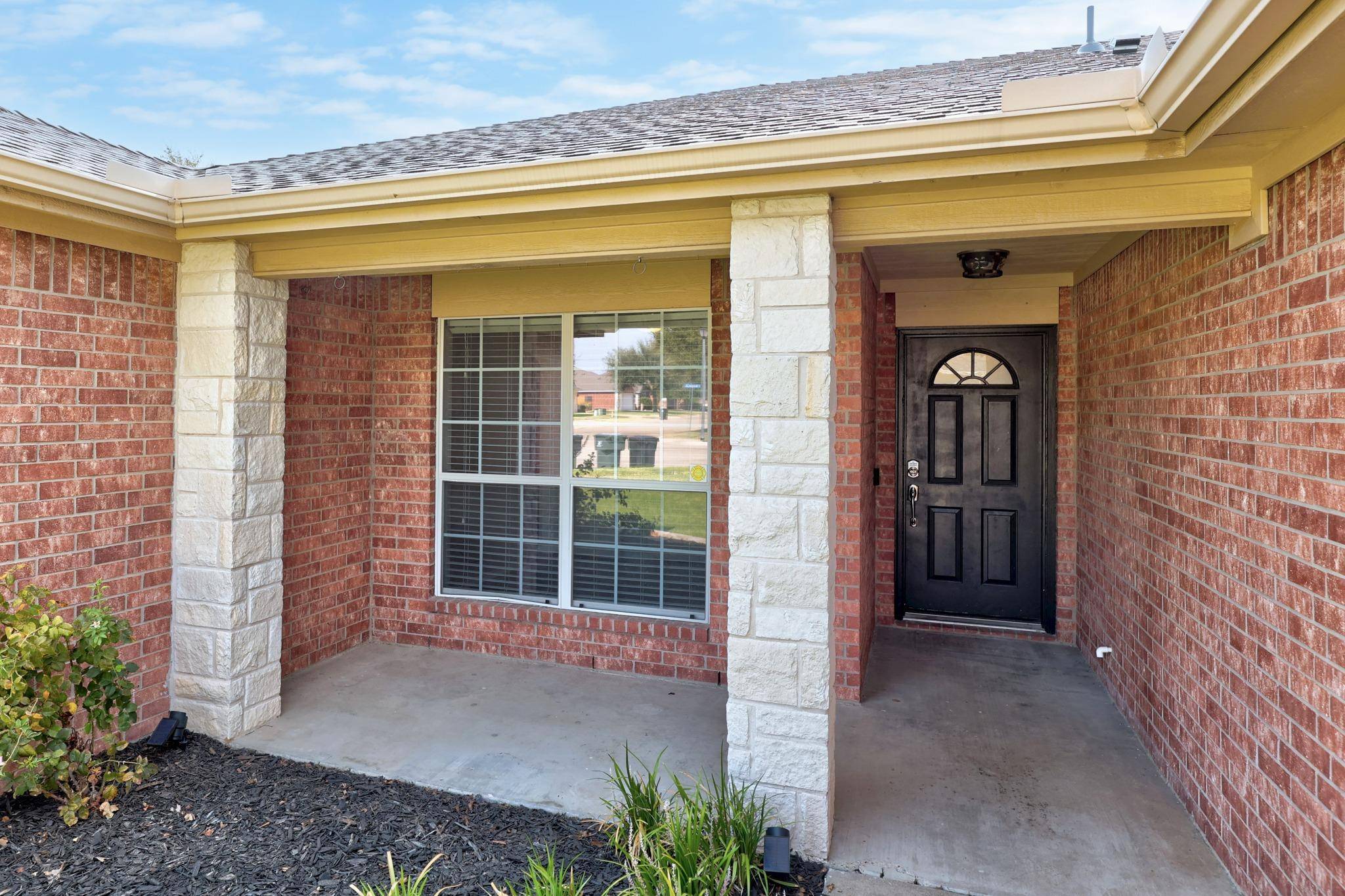 11 Burnham DR, Temple, TX 76502