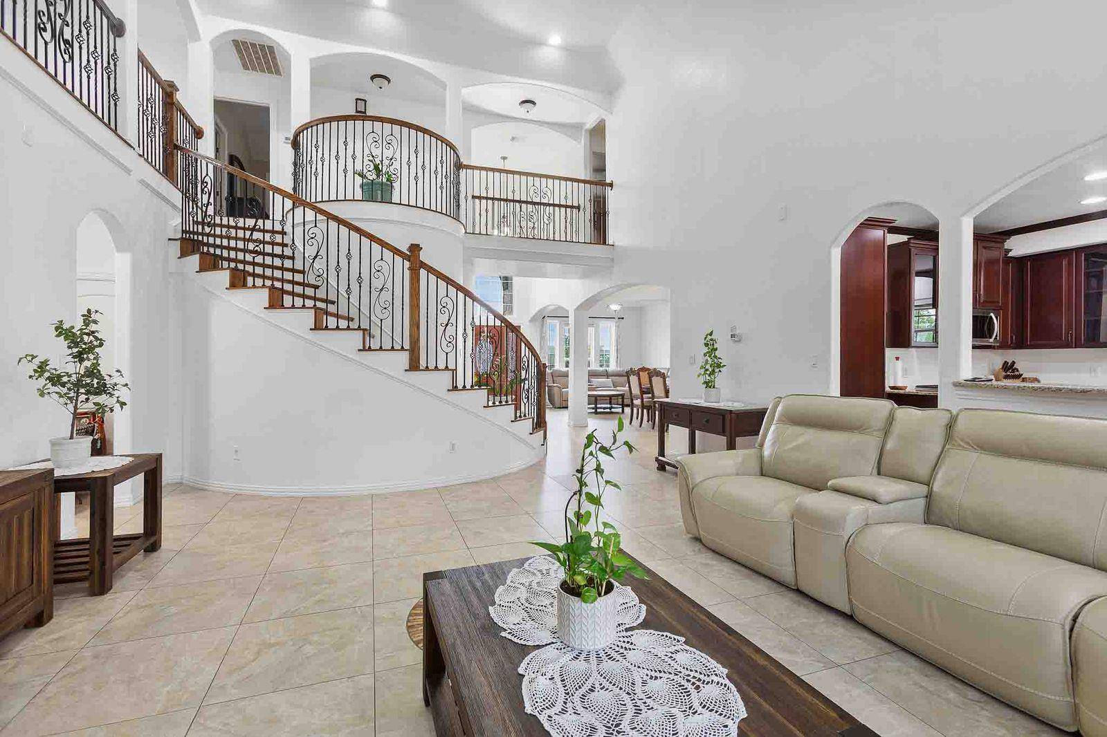 323 Woodbrook TRL, Buda, TX 78610