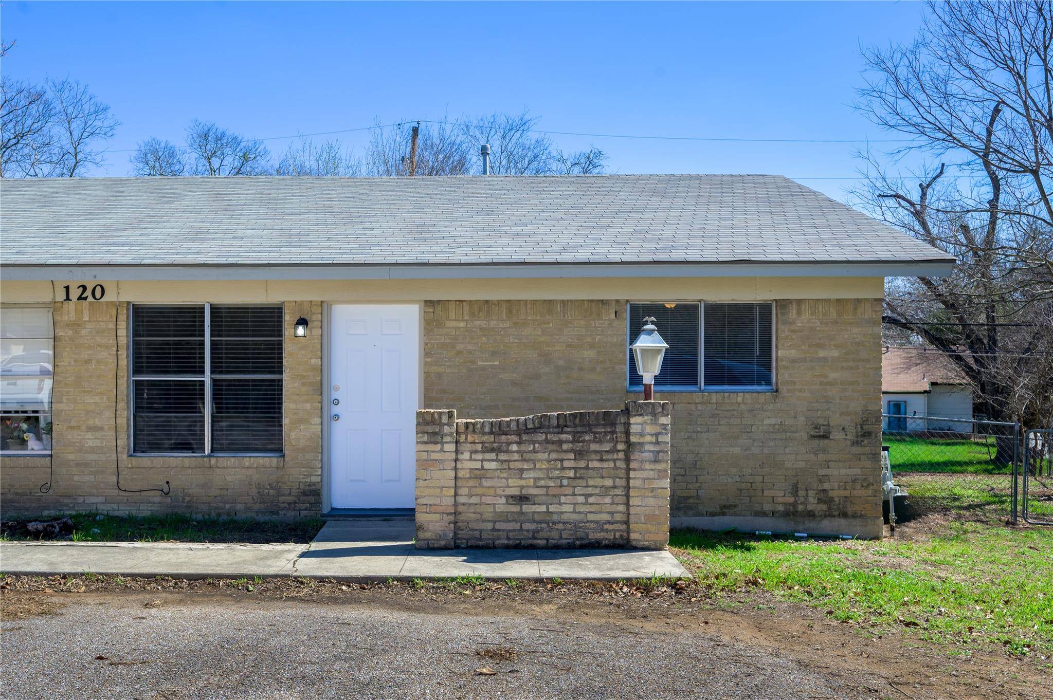 120 Coers CIR #A, San Marcos, TX 78666