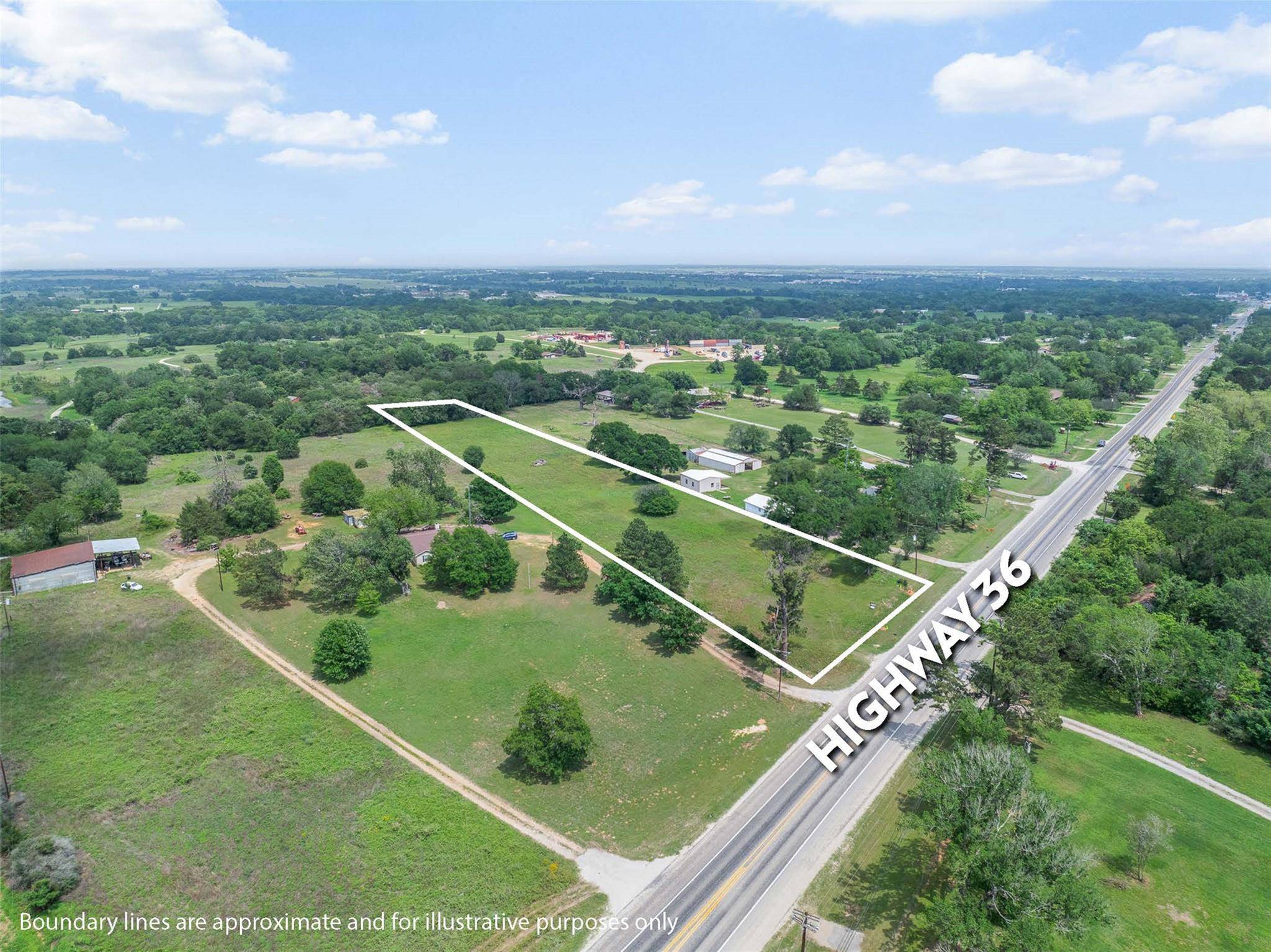 1572 St Hwy 36 N HWY, Caldwell, TX 77836