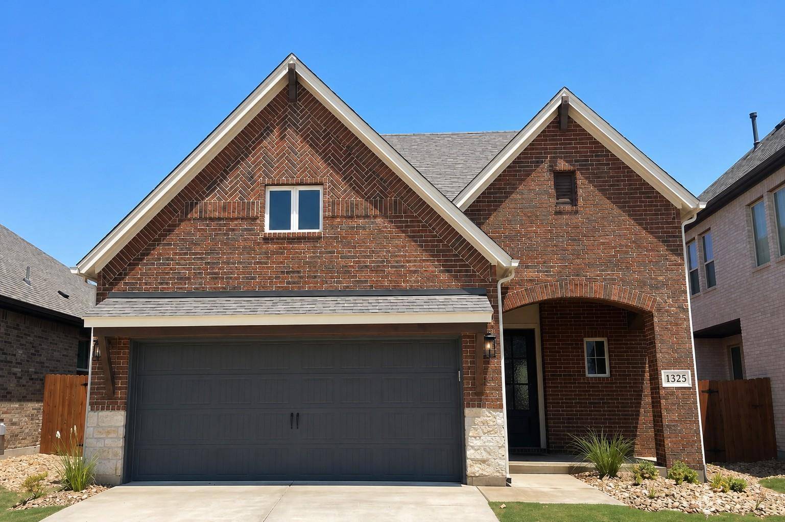 1325 South Brook DR, Leander, TX 78641