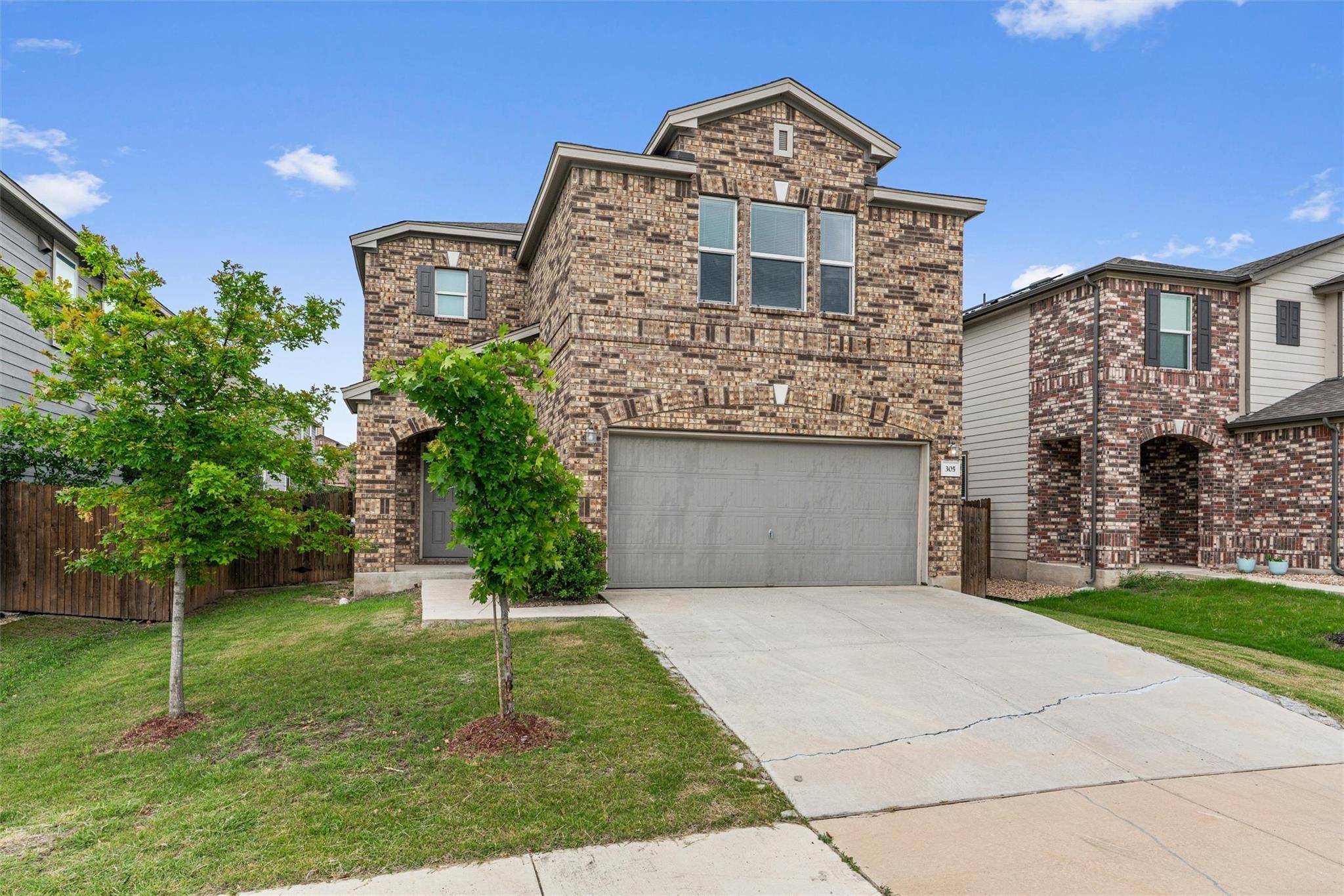 305 Los Cobos LN, Georgetown, TX 78626