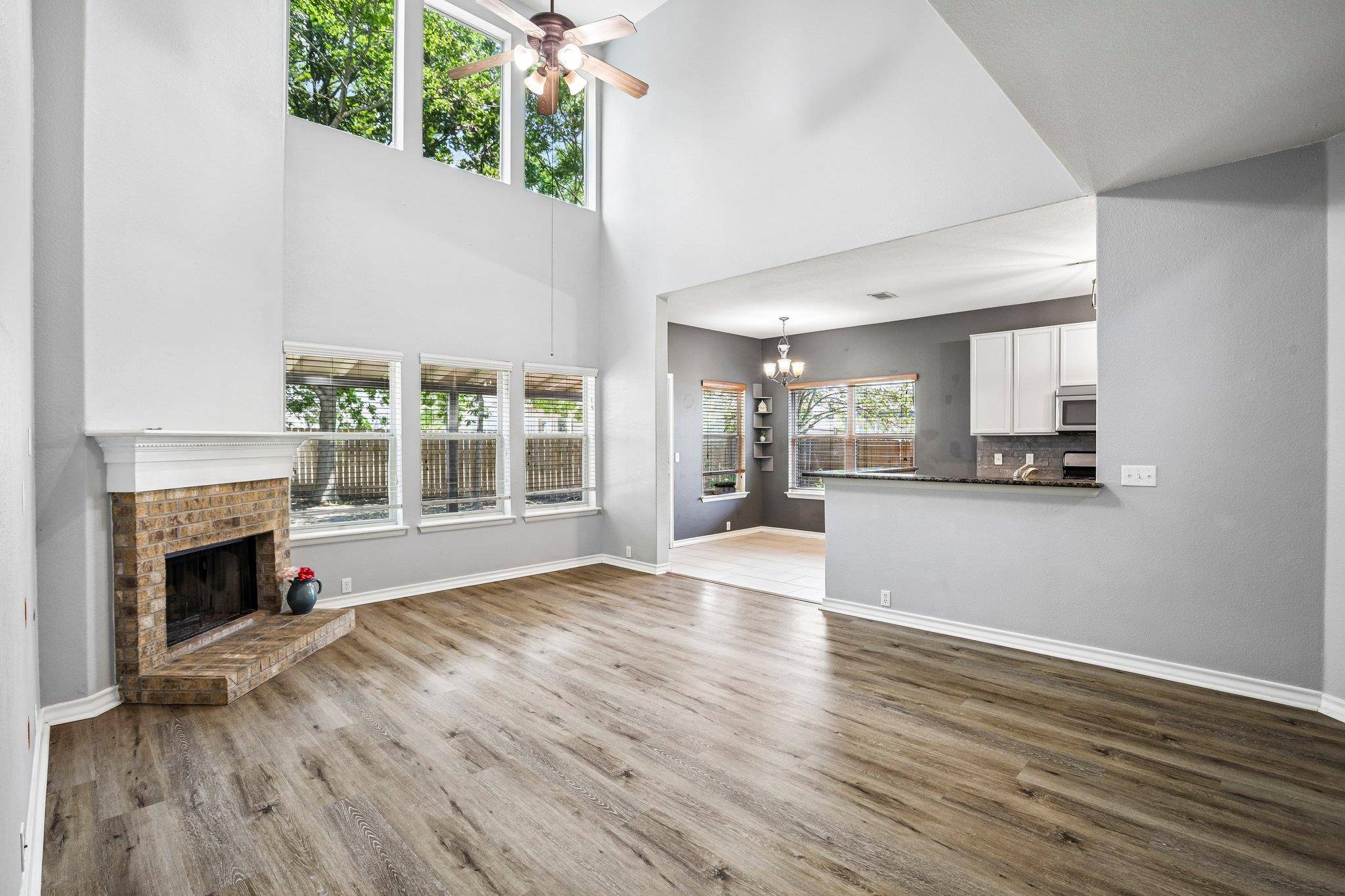 2821 Purple Thistle DR, Pflugerville, TX 78660
