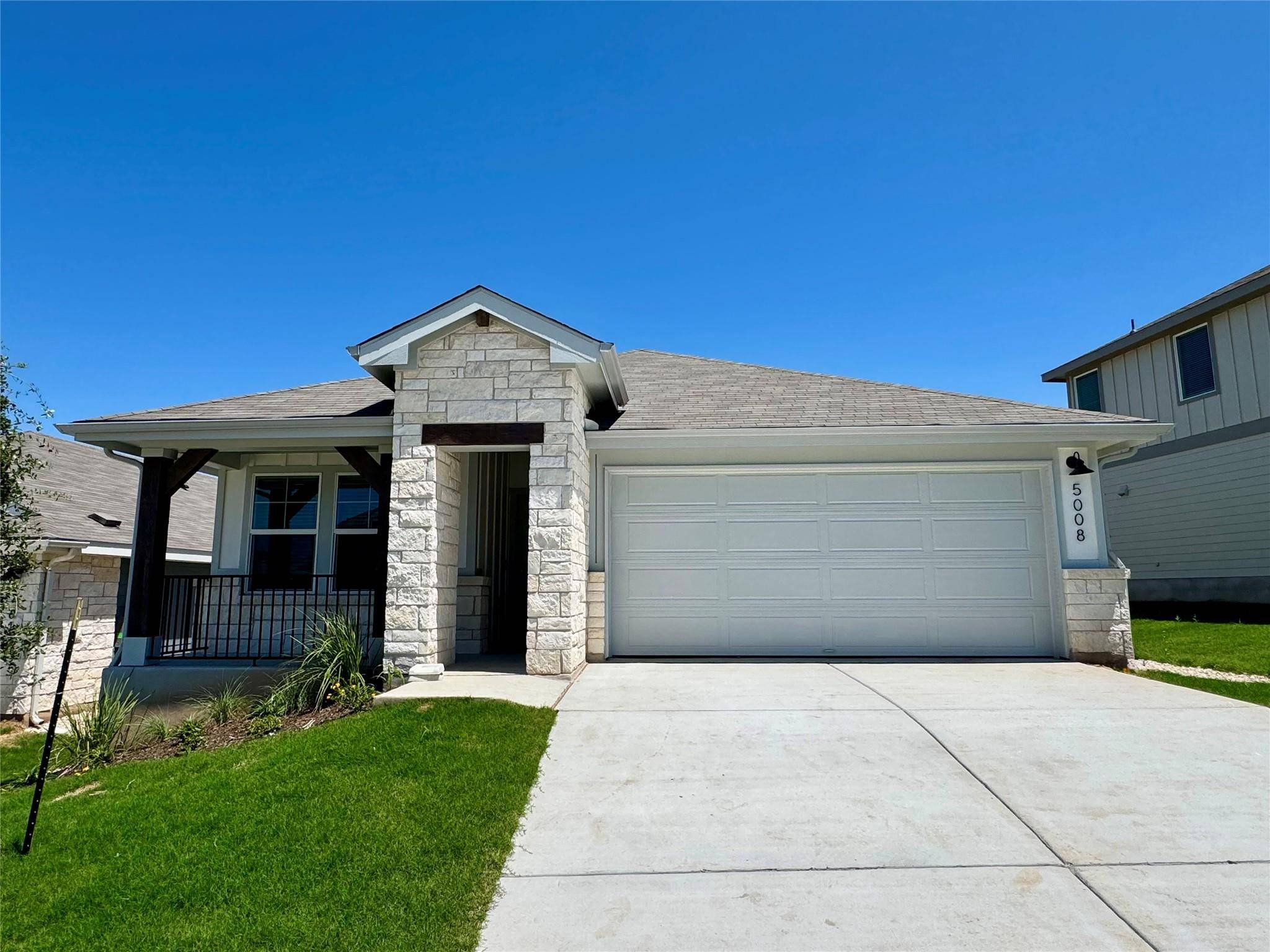 5008 Stockton LN, Del Valle, TX 78617