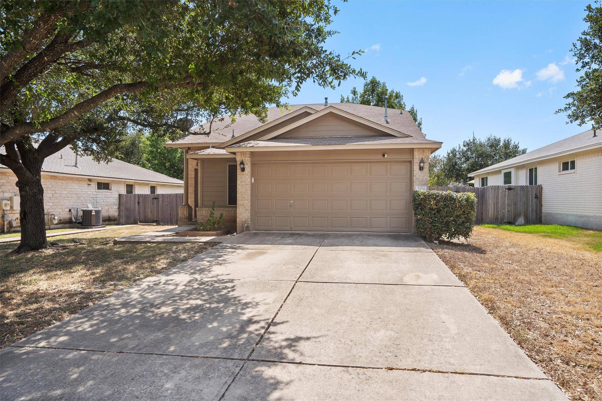 3454 Flowstone LN, Round Rock, TX 78681