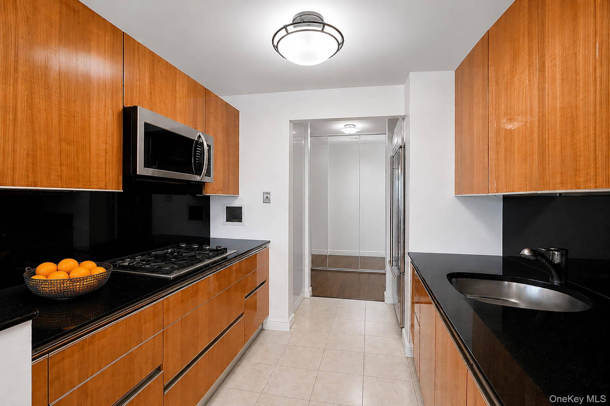 112-01 Queens BLVD #21B, Forest Hills, NY 11375