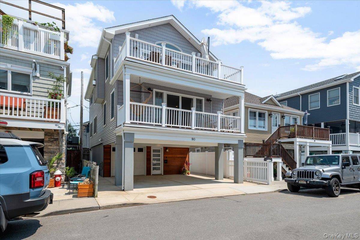 90 Alabama ST, Long Beach, NY 11561