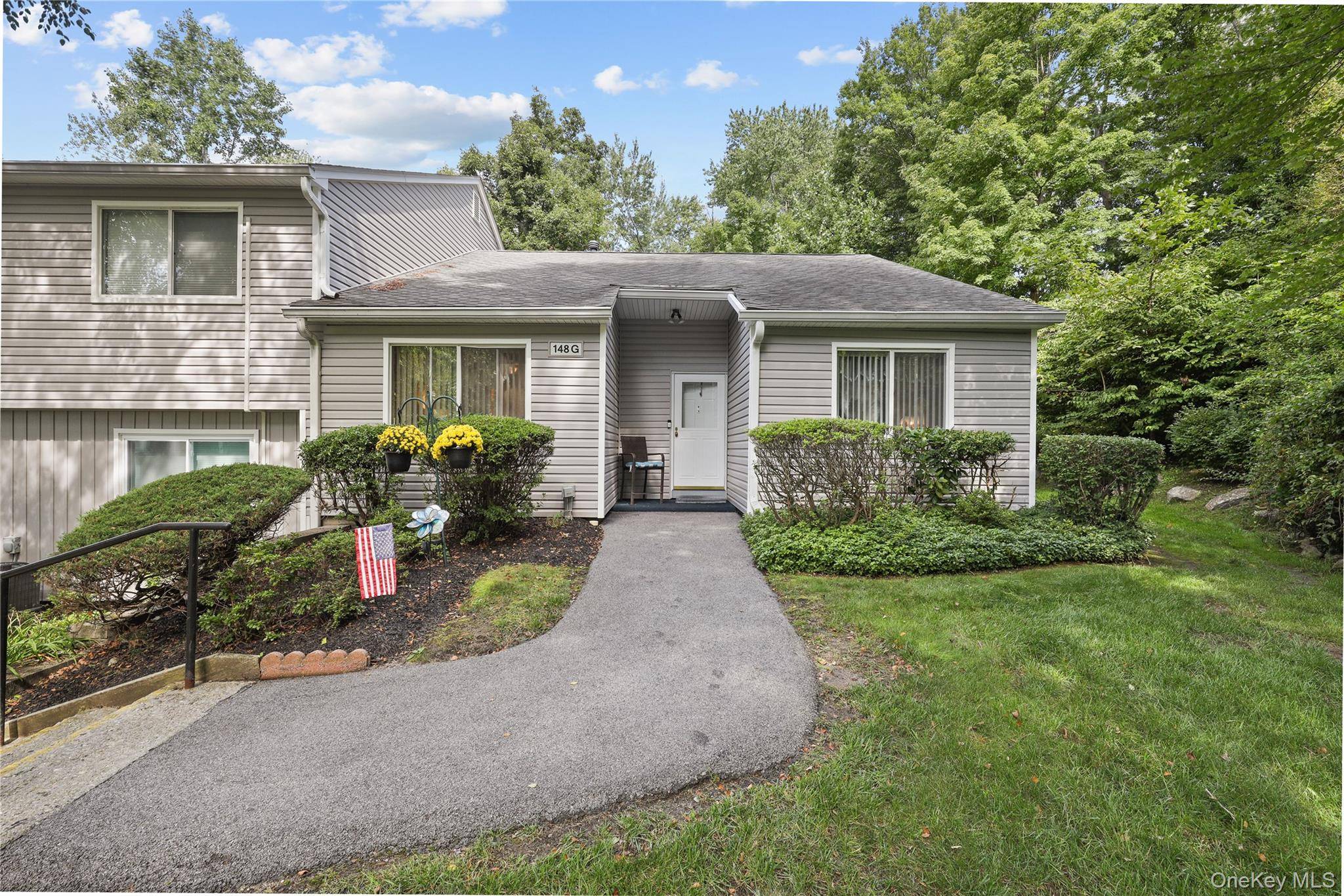148 Flintlock WAY #G, Yorktown Heights, NY 10598
