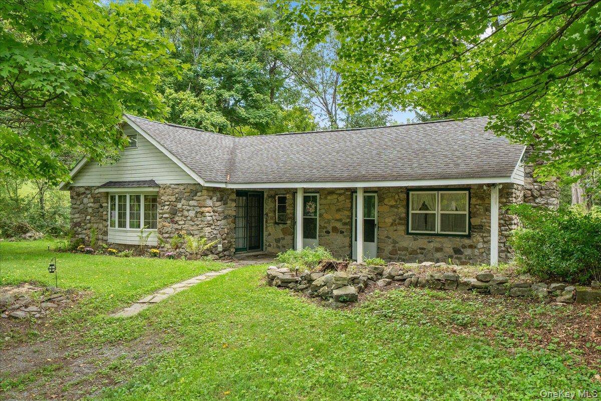 112 Onderdonk RD, Warwick, NY 10990