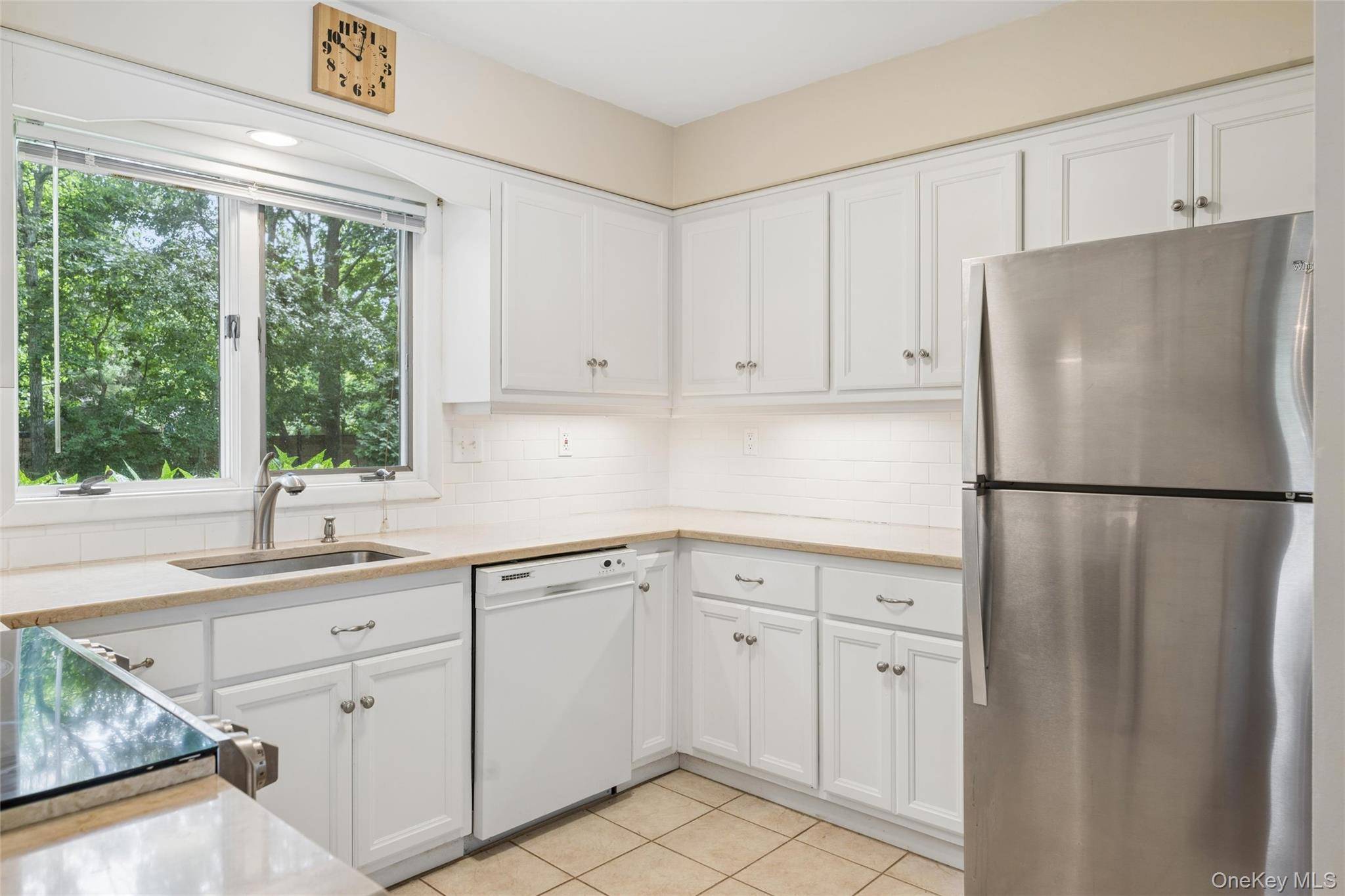 23 Argonne RD, Hampton Bays, NY 11946