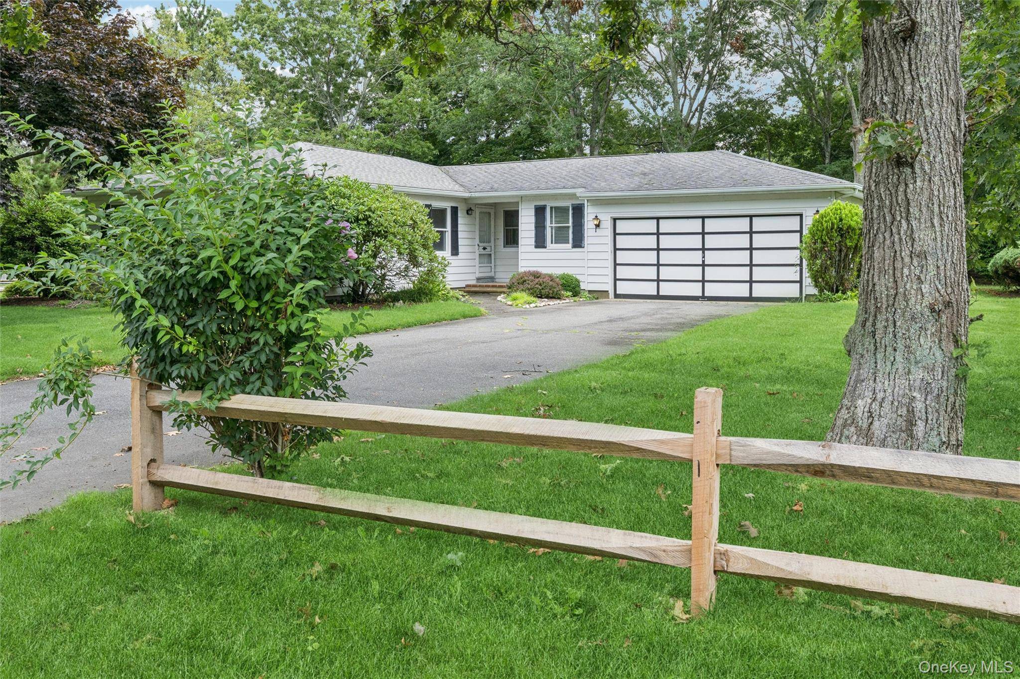 23 Argonne RD, Hampton Bays, NY 11946