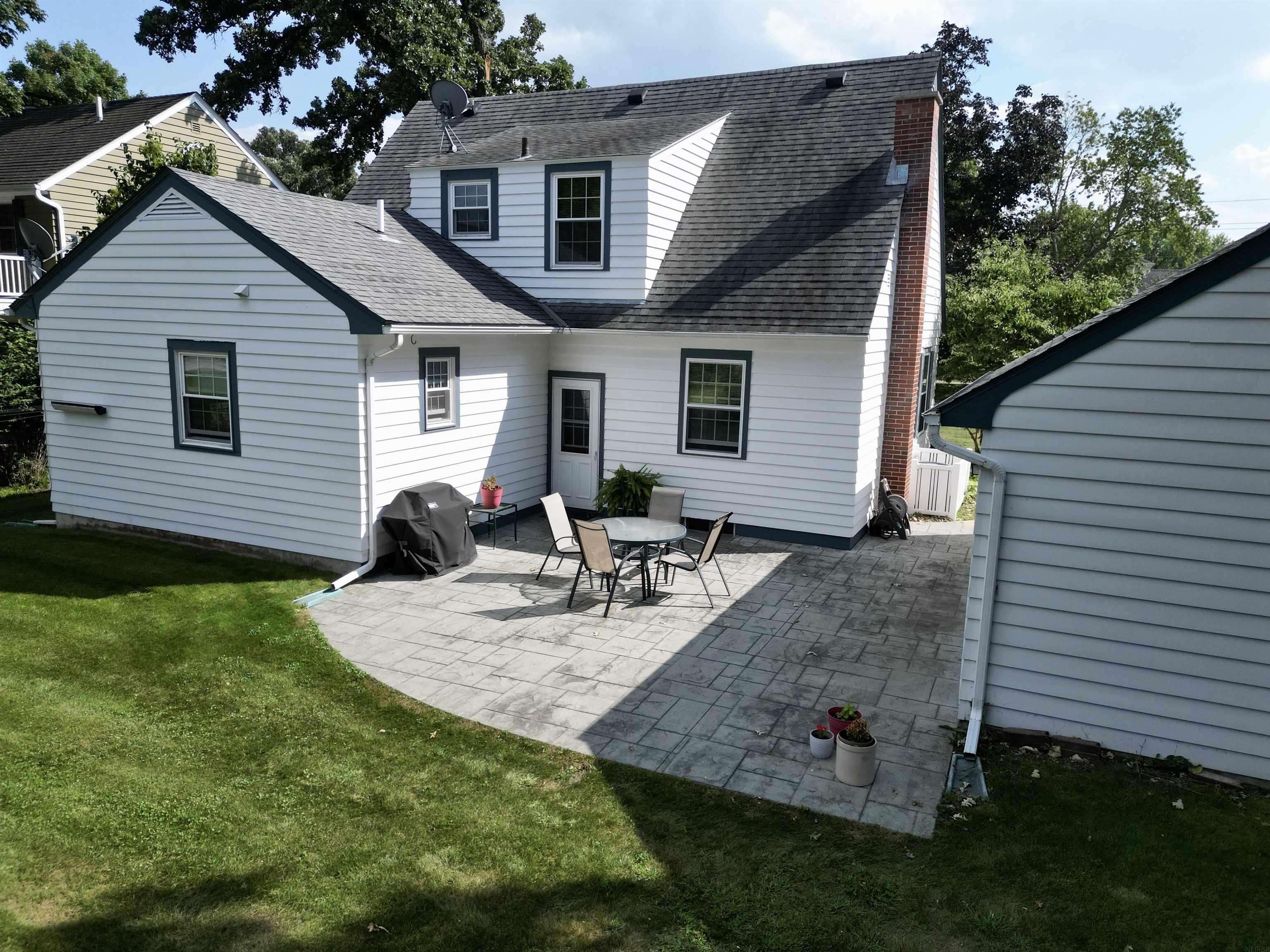 504 Fifth AVE, Decorah, IA 52101