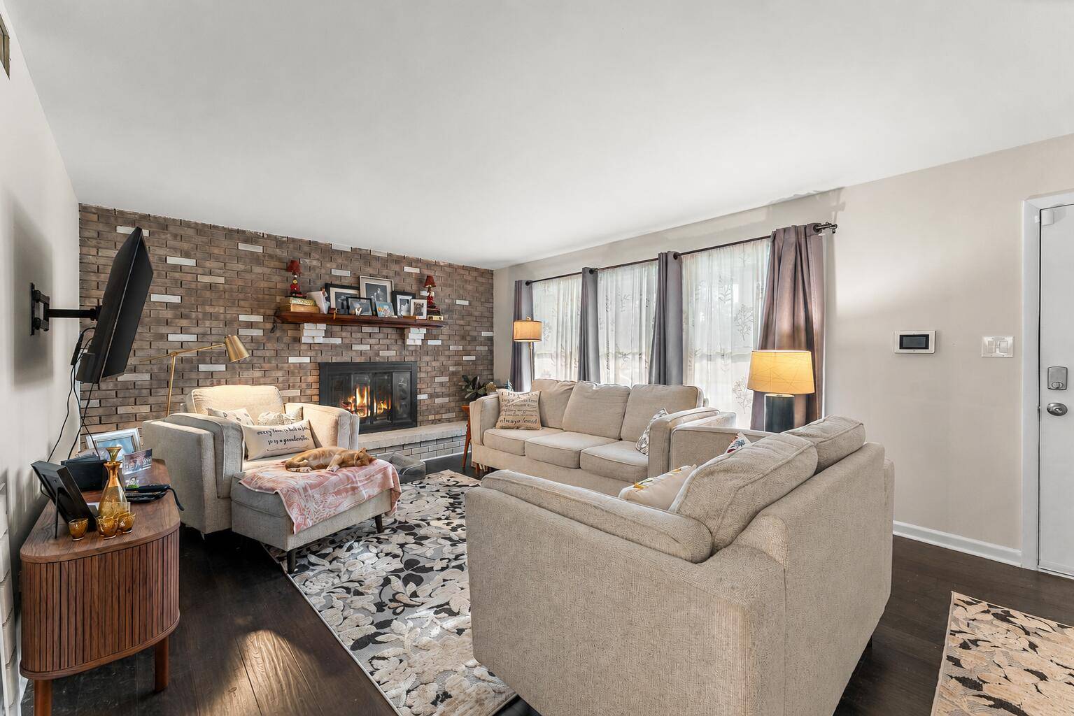 7901 Catalpa Street, Dyer, IN 46311
