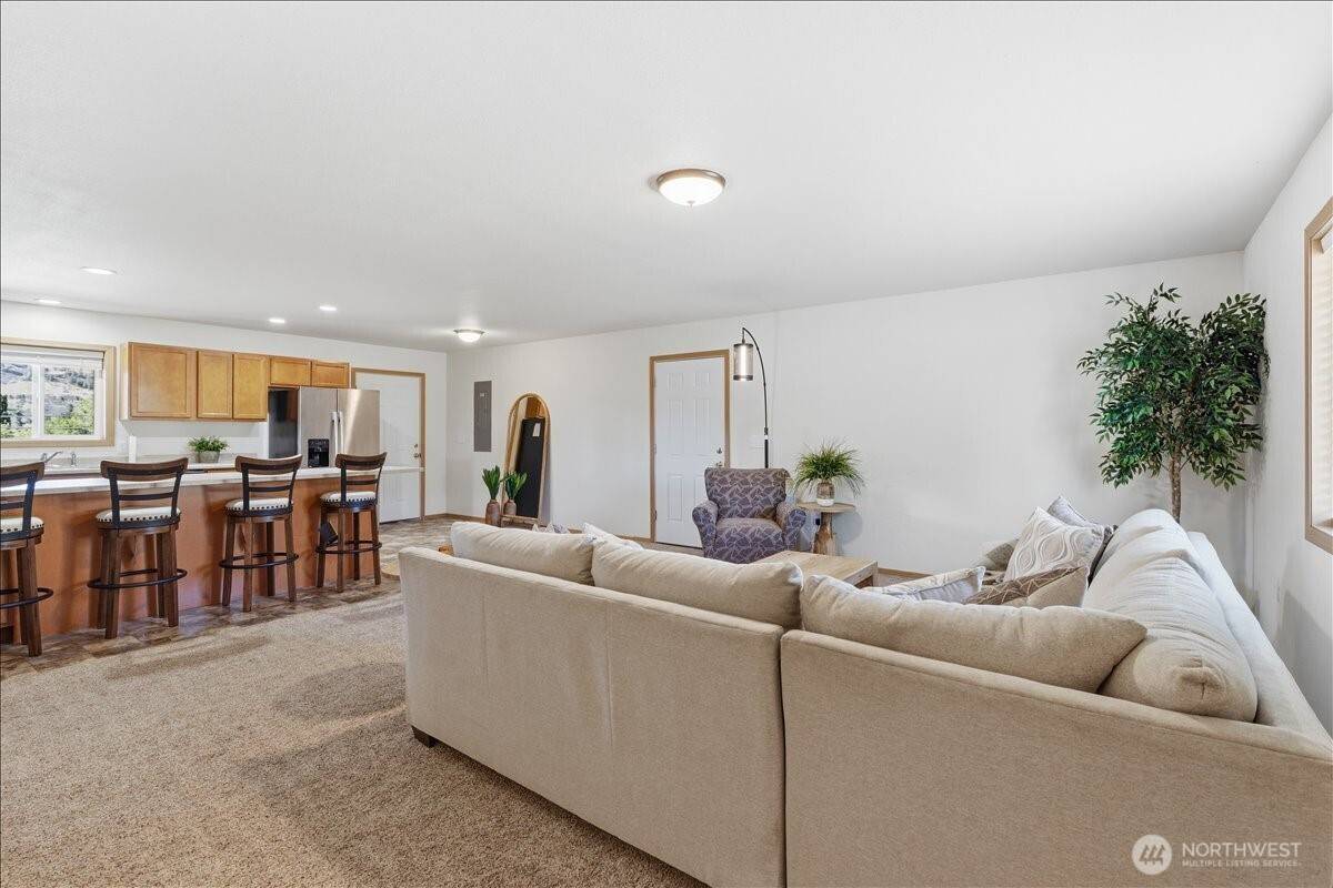 109 C Street, Grand Coulee, WA 99133