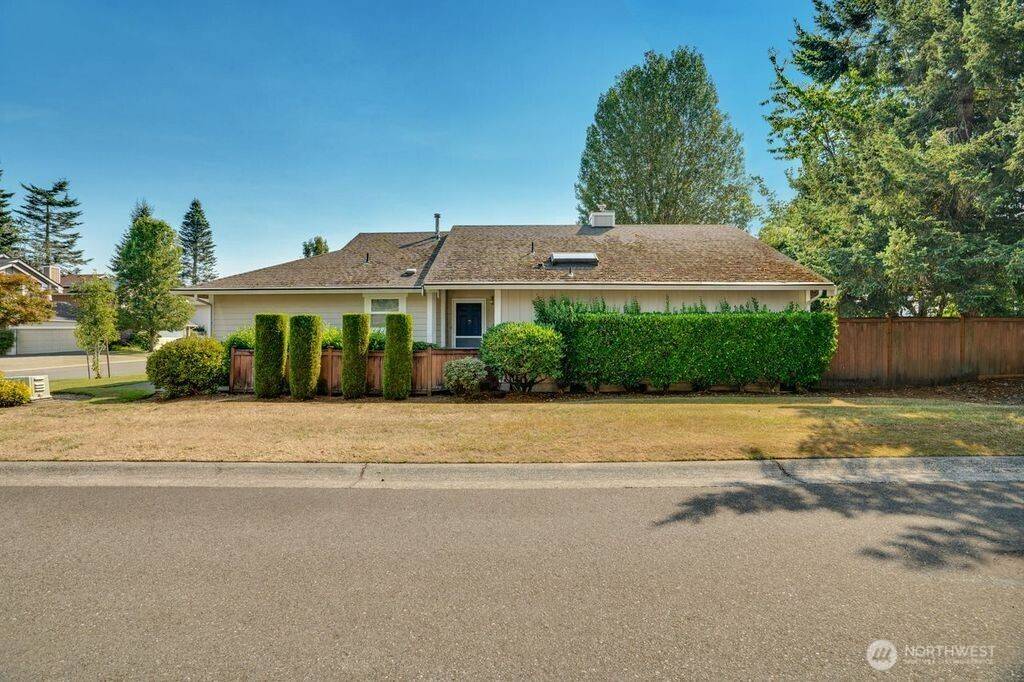 5501 Cricket LN SE, Lacey, WA 98503