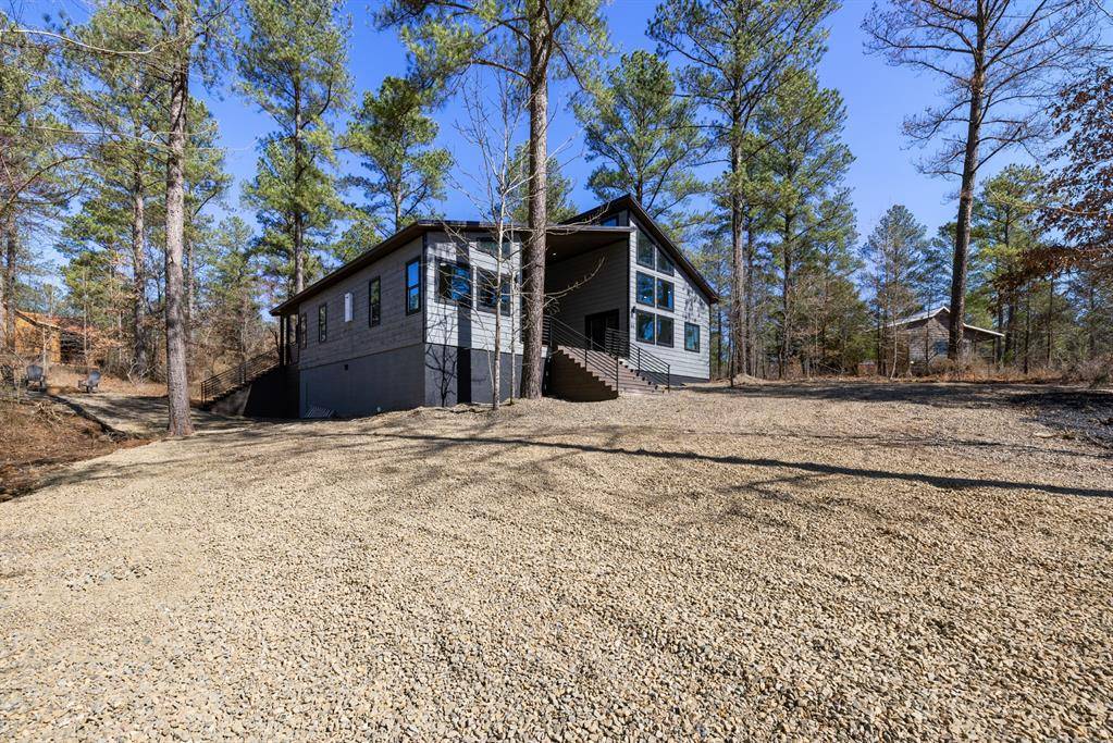 84 W Buggy Pine TRL, Broken Bow, OK 74728
