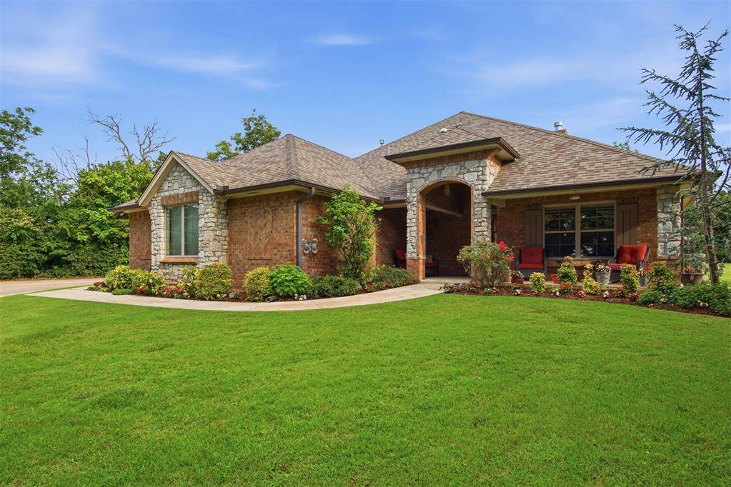 3318 E 44th ST, Edmond, OK 73013