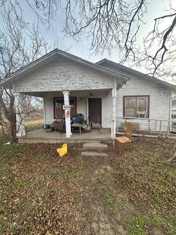 805 S Market AVE, Shawnee, OK 74801