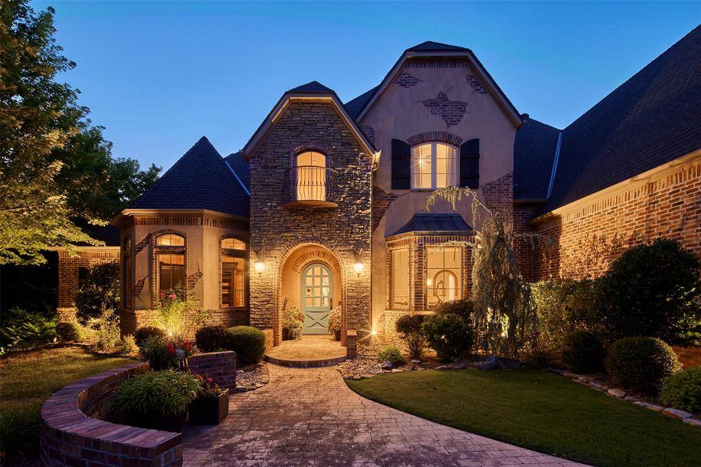 3325 Winding Creek CIR, Edmond, OK 73034