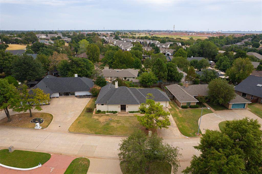12500 Arrowhead TER, Oklahoma City, OK 73120