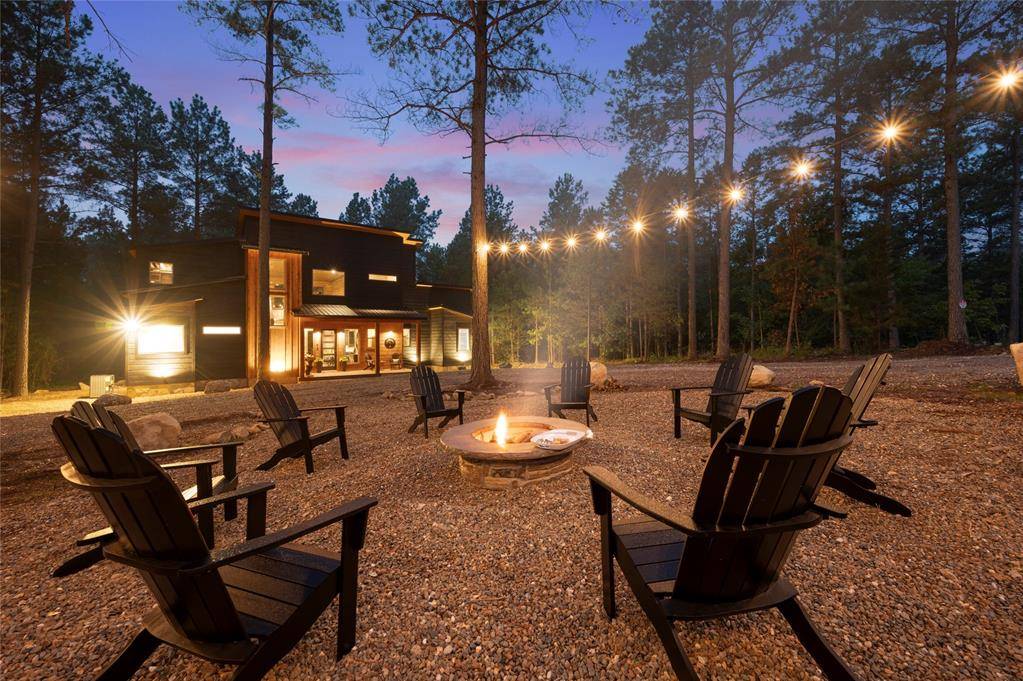 62 Smoke Tree LN, Broken Bow, OK 74728
